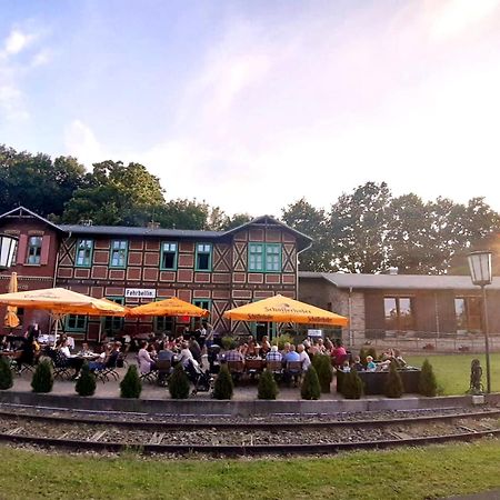 Appartements Am Alten Bahnhof In Fehrbellin Check In Mit Schluesselbox Bagian luar foto