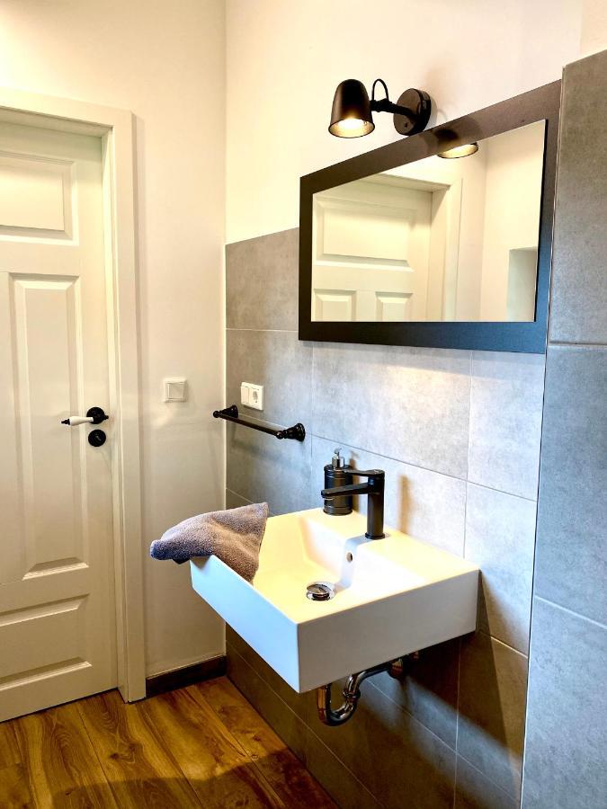 Appartements Am Alten Bahnhof In Fehrbellin Check In Mit Schluesselbox Bagian luar foto