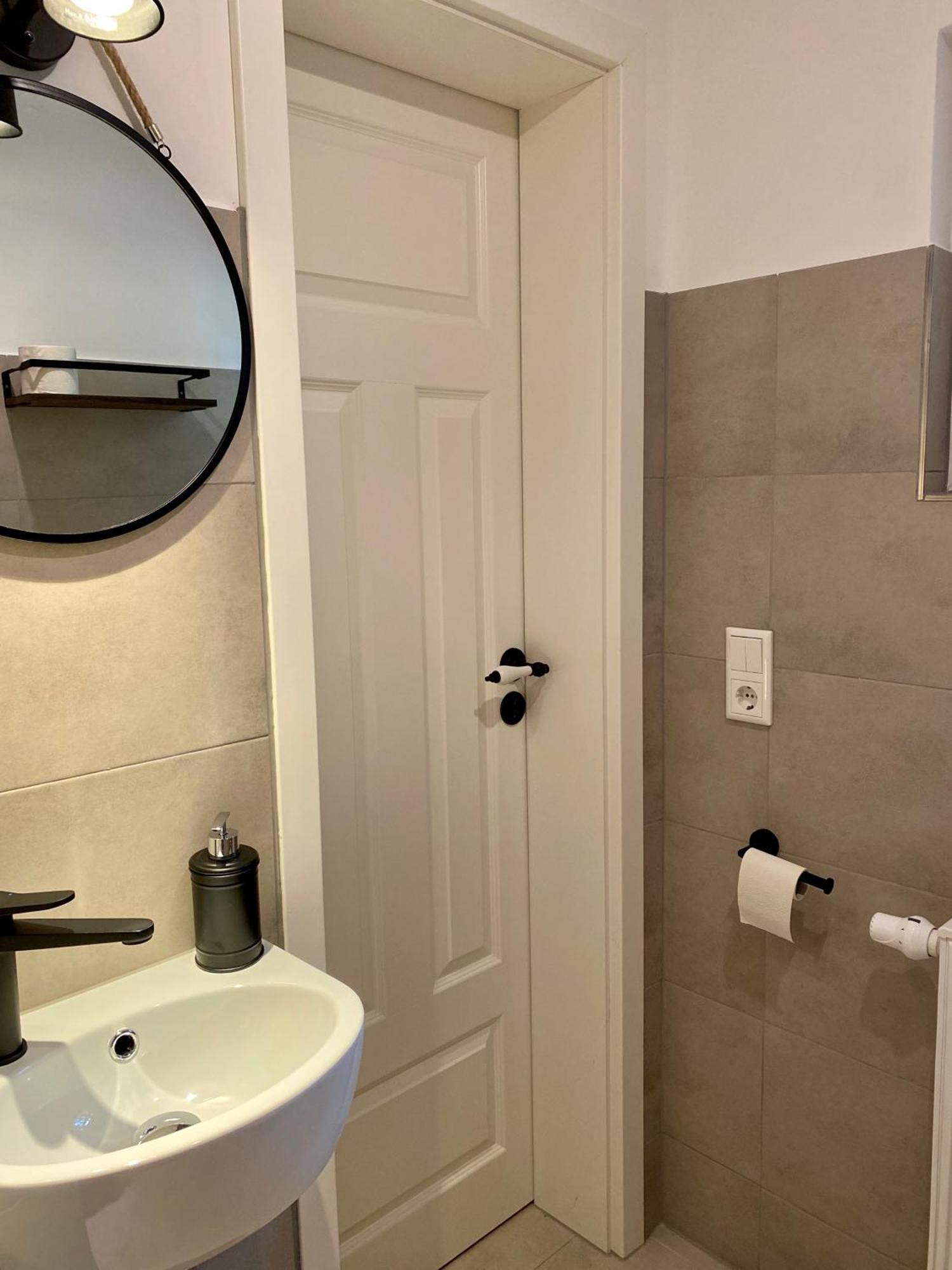 Appartements Am Alten Bahnhof In Fehrbellin Check In Mit Schluesselbox Bagian luar foto