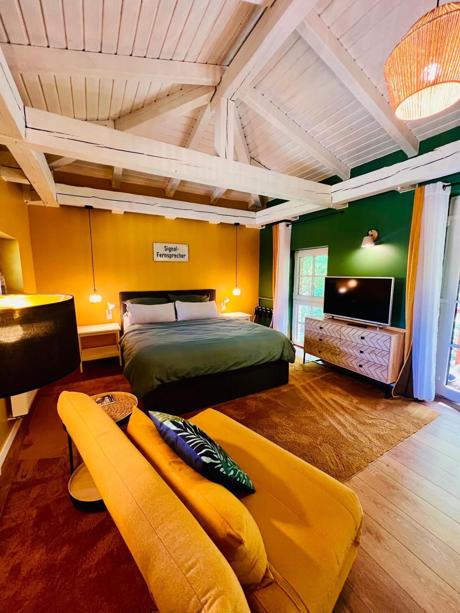Appartements Am Alten Bahnhof In Fehrbellin Check In Mit Schluesselbox Bagian luar foto